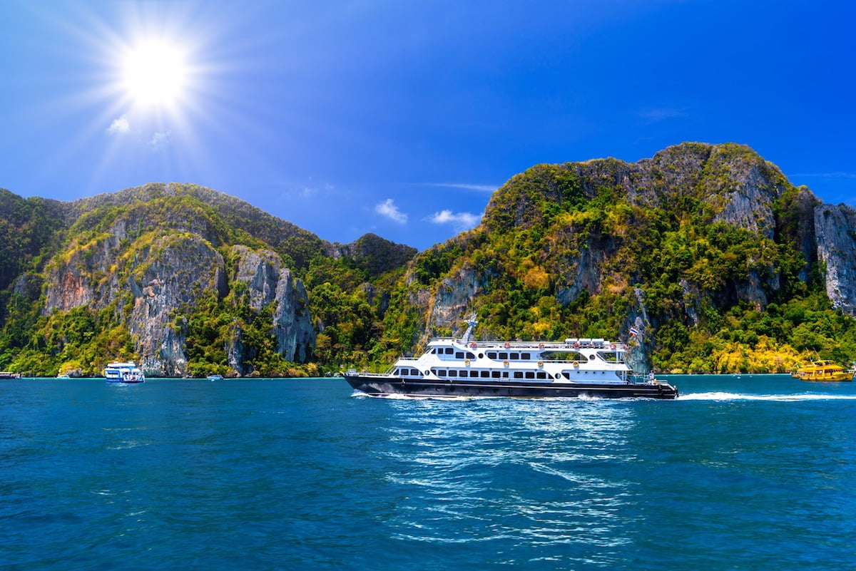 How to get to Koh Phi Phi