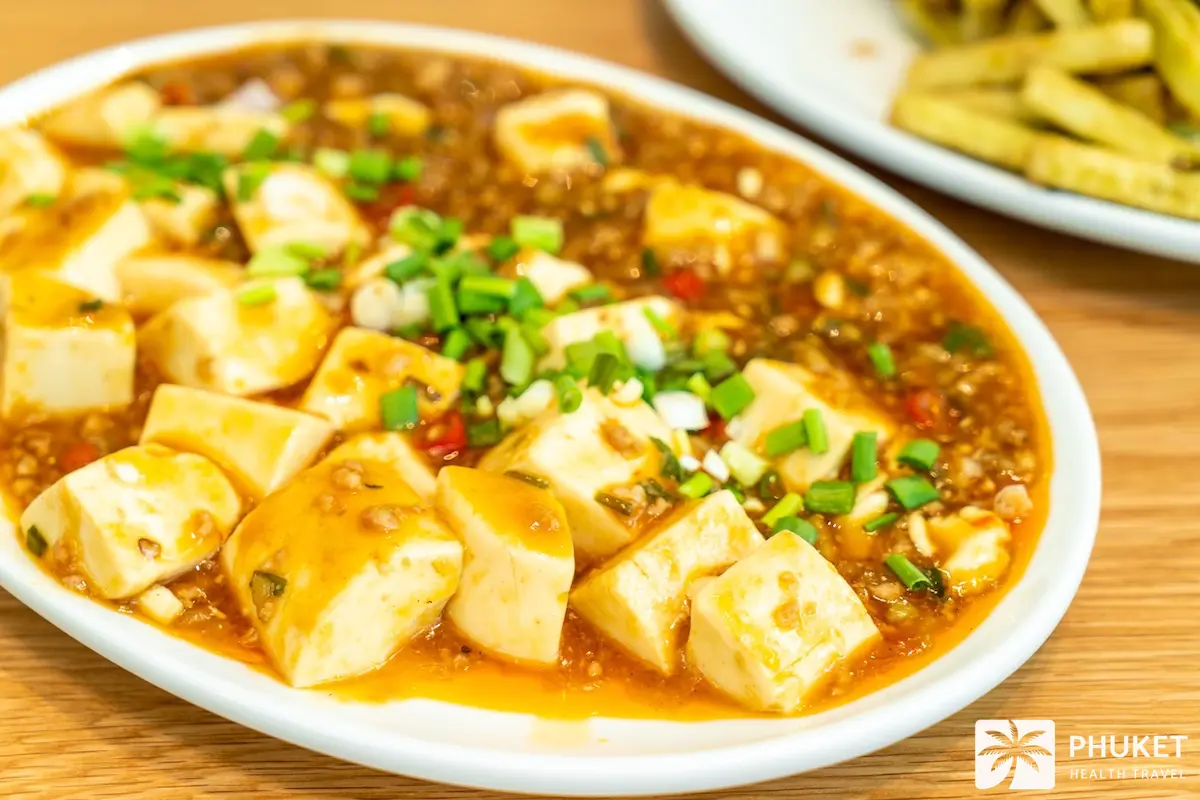 Tao Hoo Song Kreung (Mixed Tofu)